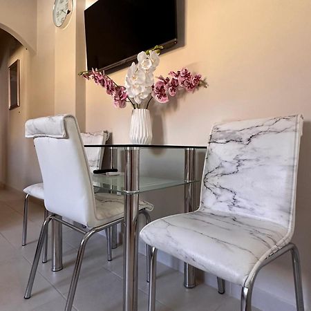 Aiginetan Apartments Aegina Dış mekan fotoğraf